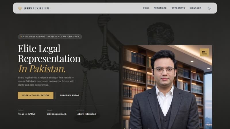 The same Juris Auxillium homepage with the light theme active — cream navigation and toggle, the counterpart in the fully dual-themed design system